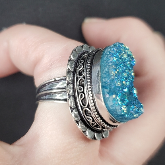 New Blue Titanium Crystal Druzy 925 Silver Statement Ring. - Picture 12 of 15
